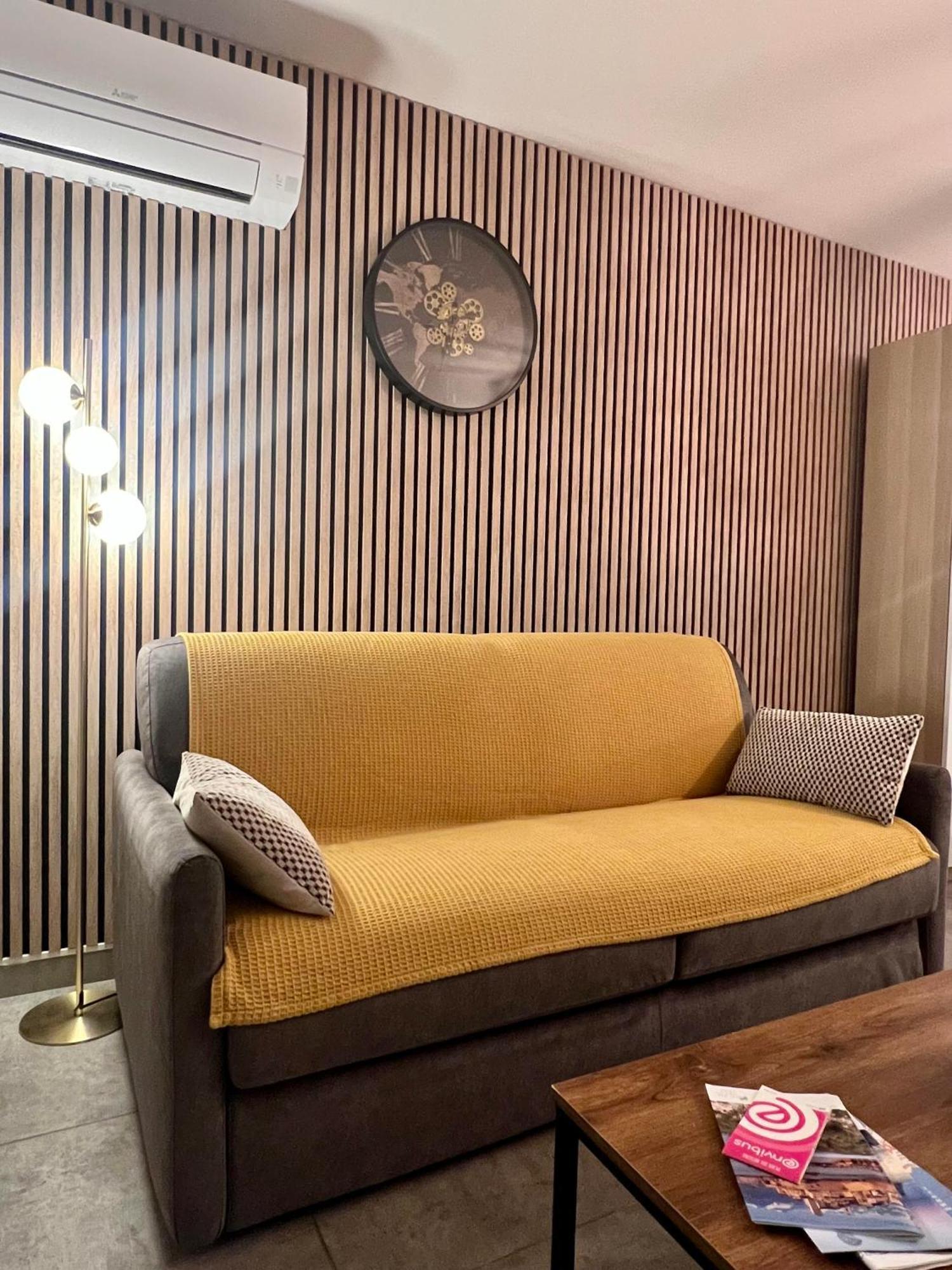 Studio Climatise, Cosy Et Calme Au Centre Ville Antibes Eksteriør bilde